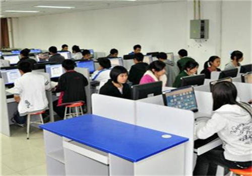 山东蓝翔电脑培训 专业计算机服务的实践摇篮